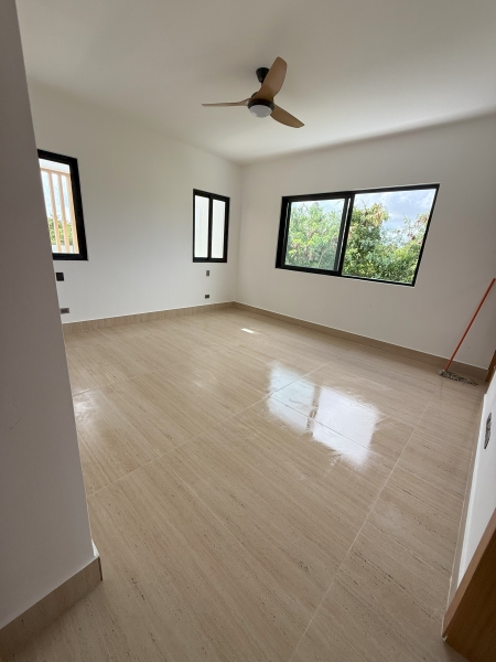 Lujosa villa casa en Punta Cana Village República Dominicana, a sólo 5 minutos del Aeropuerto Internacional de Punta Cana y del Blue Mall, con acceso al privado Playa Blanca Beach Club a 5 (11)