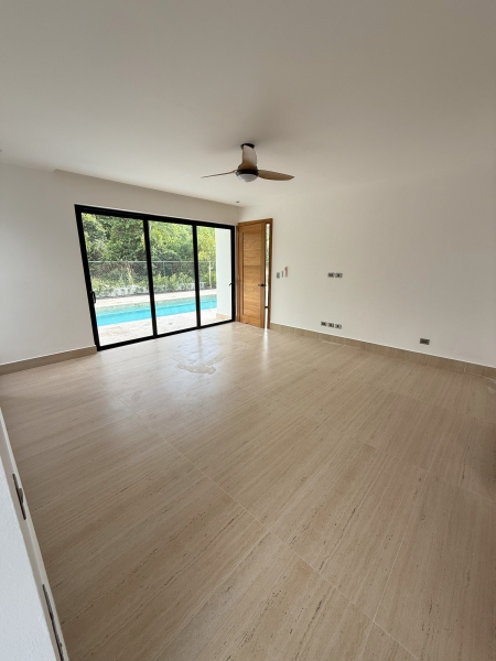 Lujosa villa casa en Punta Cana Village República Dominicana, a sólo 5 minutos del Aeropuerto Internacional de Punta Cana y del Blue Mall, con acceso al privado Playa Blanca Beach Club a 5 (4)