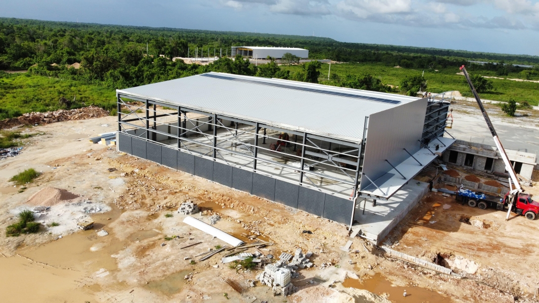 Practicas Naves Modulares en alquiler y venta en Punta Cana República Dominicana (1)