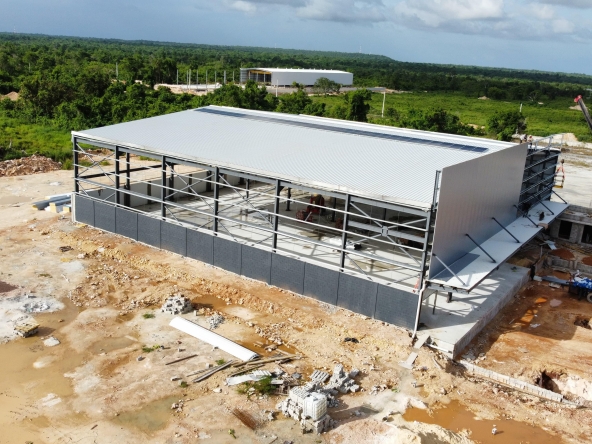 Practicas Naves Modulares en alquiler y venta en Punta Cana República Dominicana (1)