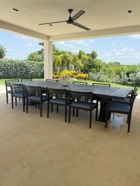 Lujosa villa casa en Cap Cana totalmente amueblada en venta, a 15 minutos del aeropuerto, a pasos de restaurantes , bares y supermercados (4)