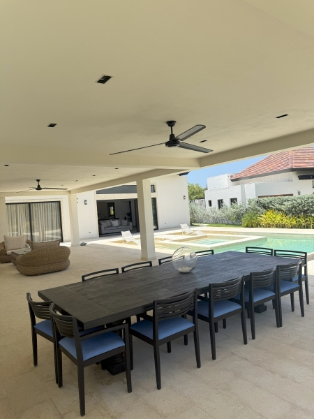 Lujosa villa casa en Cap Cana totalmente amueblada en venta, a 15 minutos del aeropuerto, a pasos de restaurantes , bares y supermercados (5)